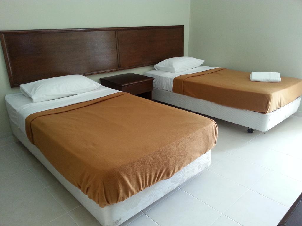 Mersing Beach Resort Habitación foto